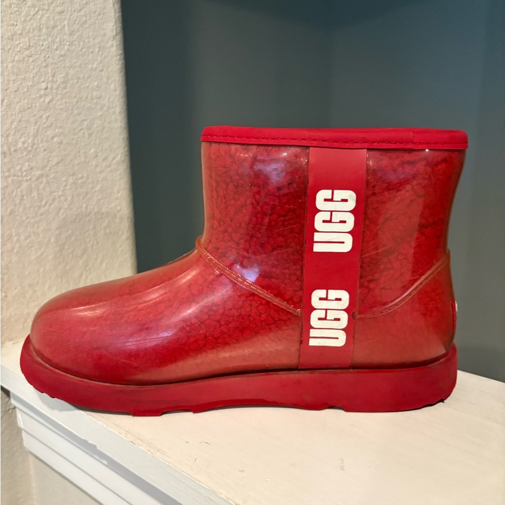 UGG Big Kids Classic Clear Mini II Rain Boot Samba Red Big Kid Size 5/Women 6.5 - Picture 3 of 9